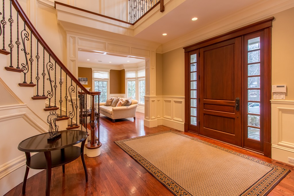 69 Denny Road Brookline, MA 02467 - Photo 3 of 30