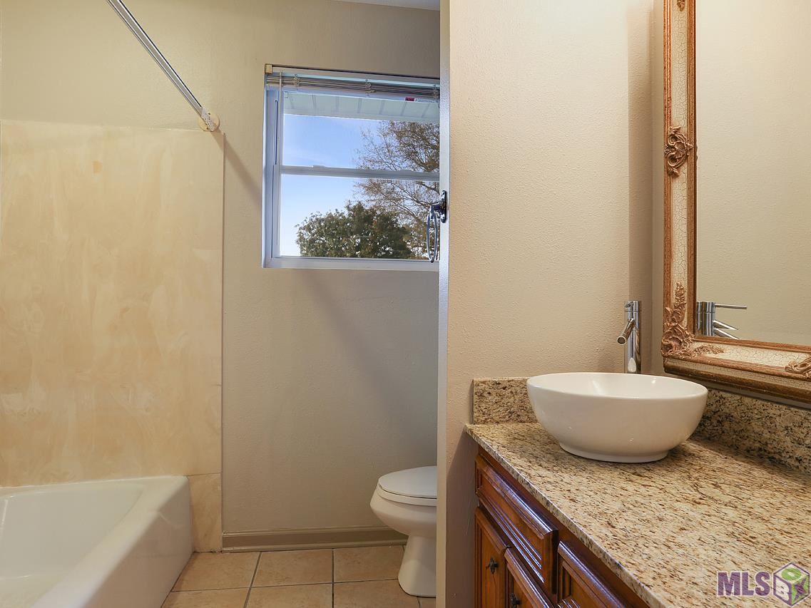 12540 Brogdon Lane Baton Rouge, LA 70816 - Photo 13 of 17 Gallery Image 13