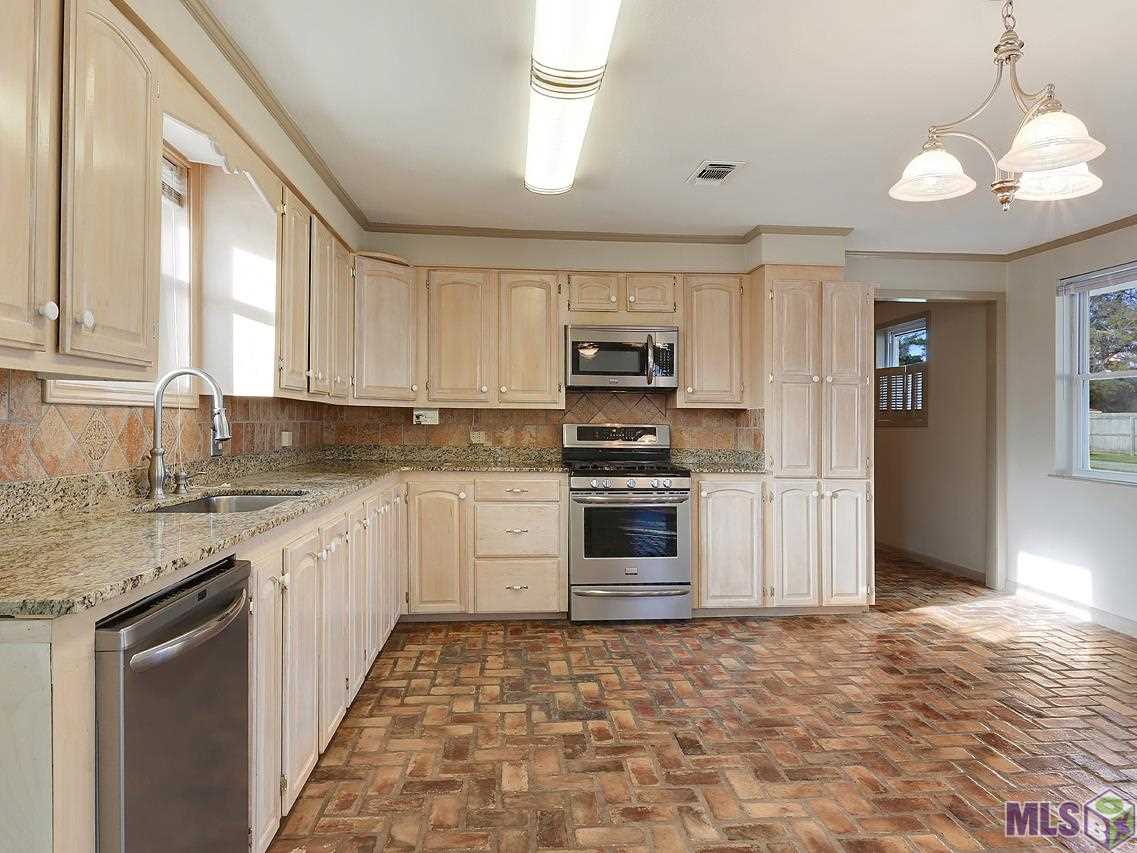 12540 Brogdon Lane Baton Rouge, LA 70816 - Photo 5 of 17 Gallery Image 5