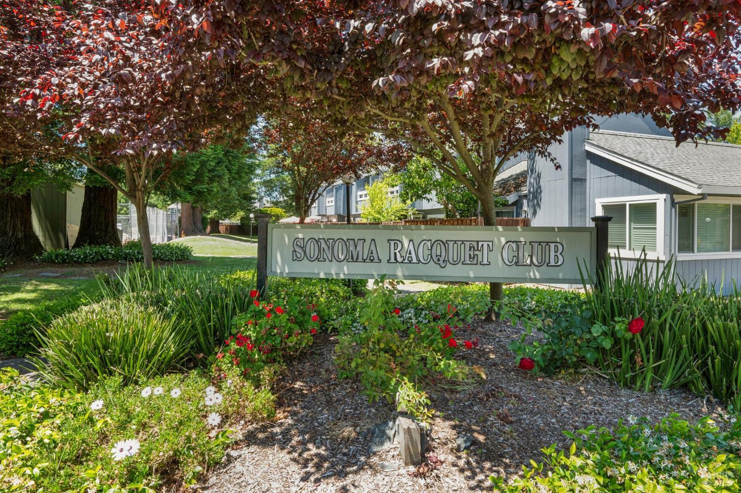 734 Racquet Club Circle Rohnert Park, CA 94928 - Photo 32 of 35
