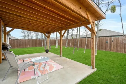 $360,000 | 505 Lucas Lane, Lavon, TX 75166