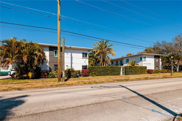$129,900 | 525 9th Avenue North, Unit 9, St. Petersburg, FL 33701
