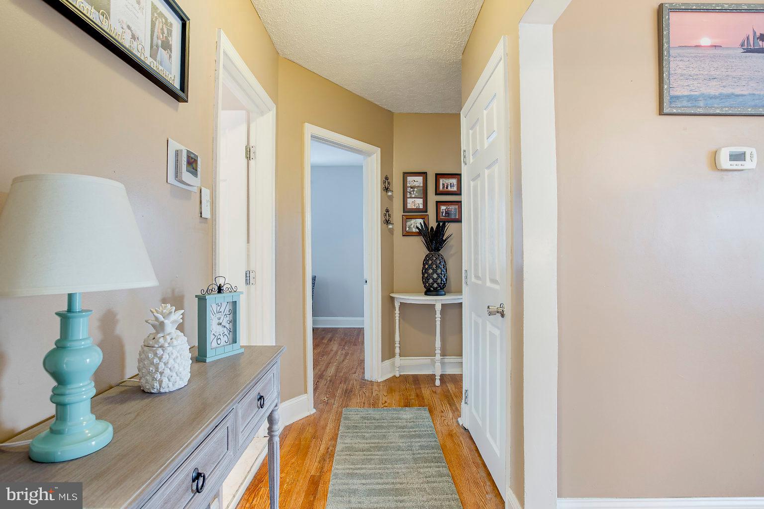 300 Homberg Avenue Baltimore, MD 21221 - Photo 16 of 46 hallway