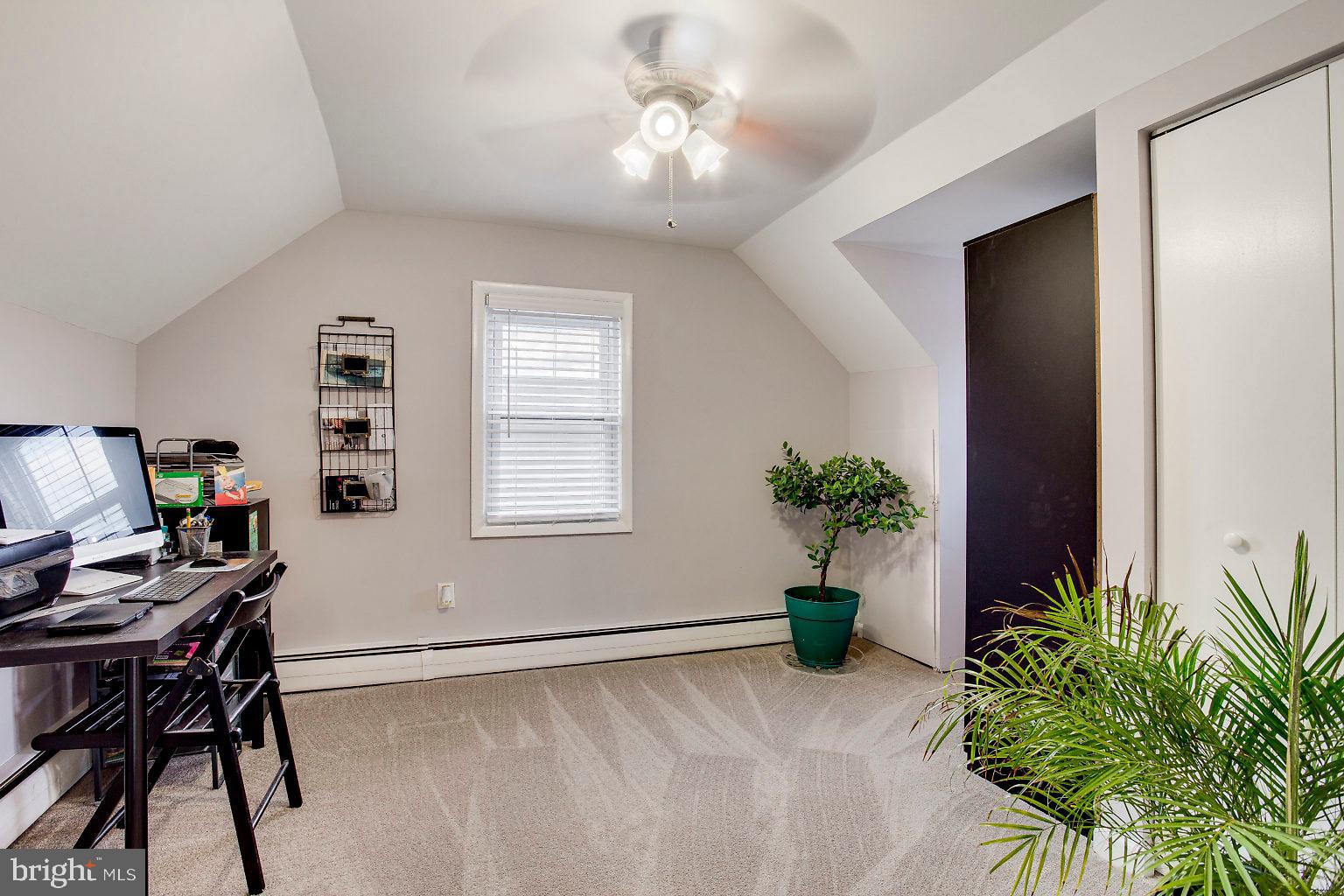 300 Homberg Avenue Baltimore, MD 21221 - Photo 23 of 46 Upper Level Bedroom