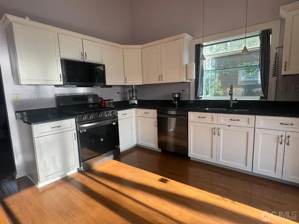 $4,400 | 18 East Countryside Drive, Princeton, NJ 08540
