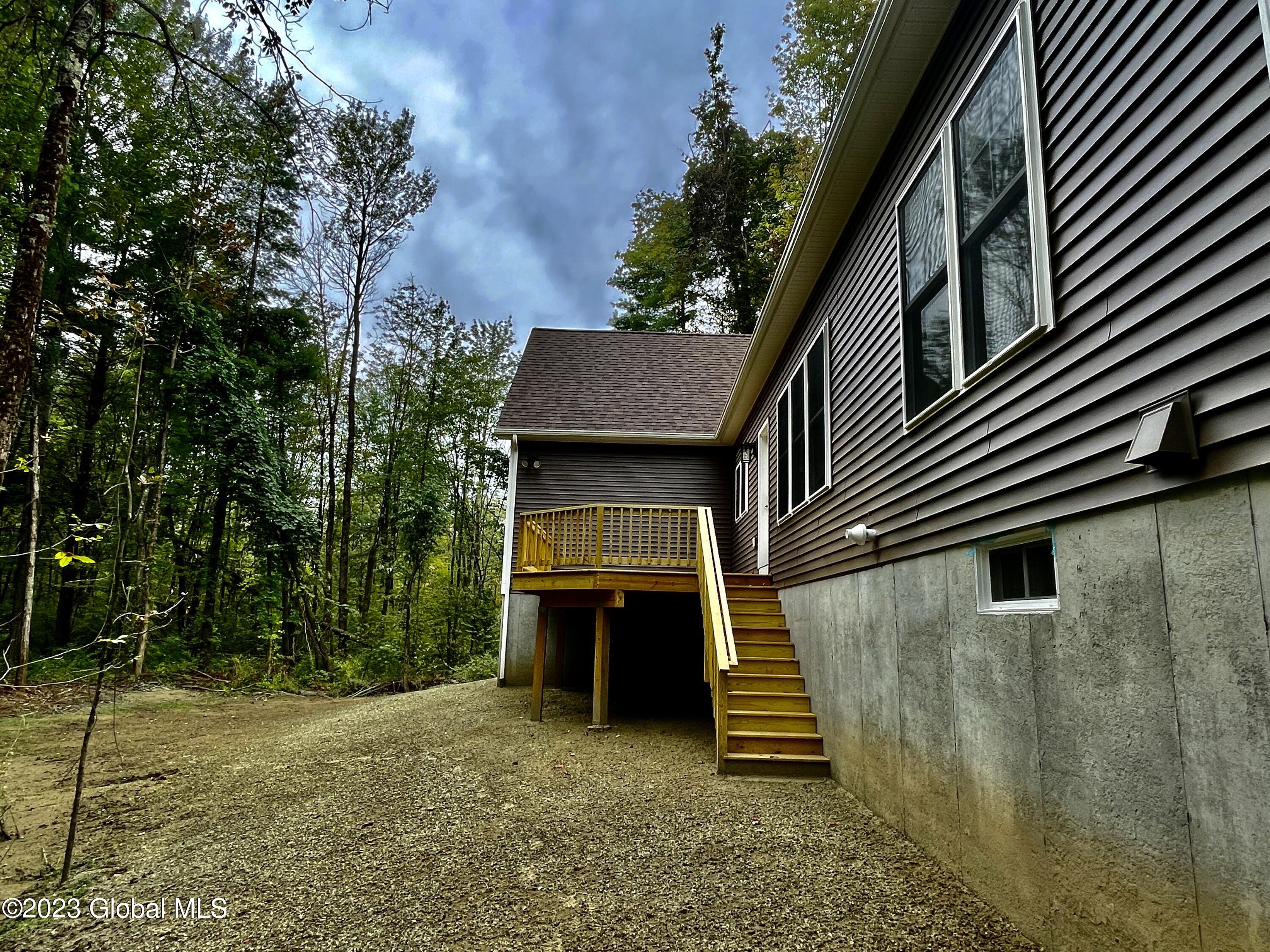 5 Burnham Road Wilton, NY 12831 - Photo 11 of 44 Privacy Deck