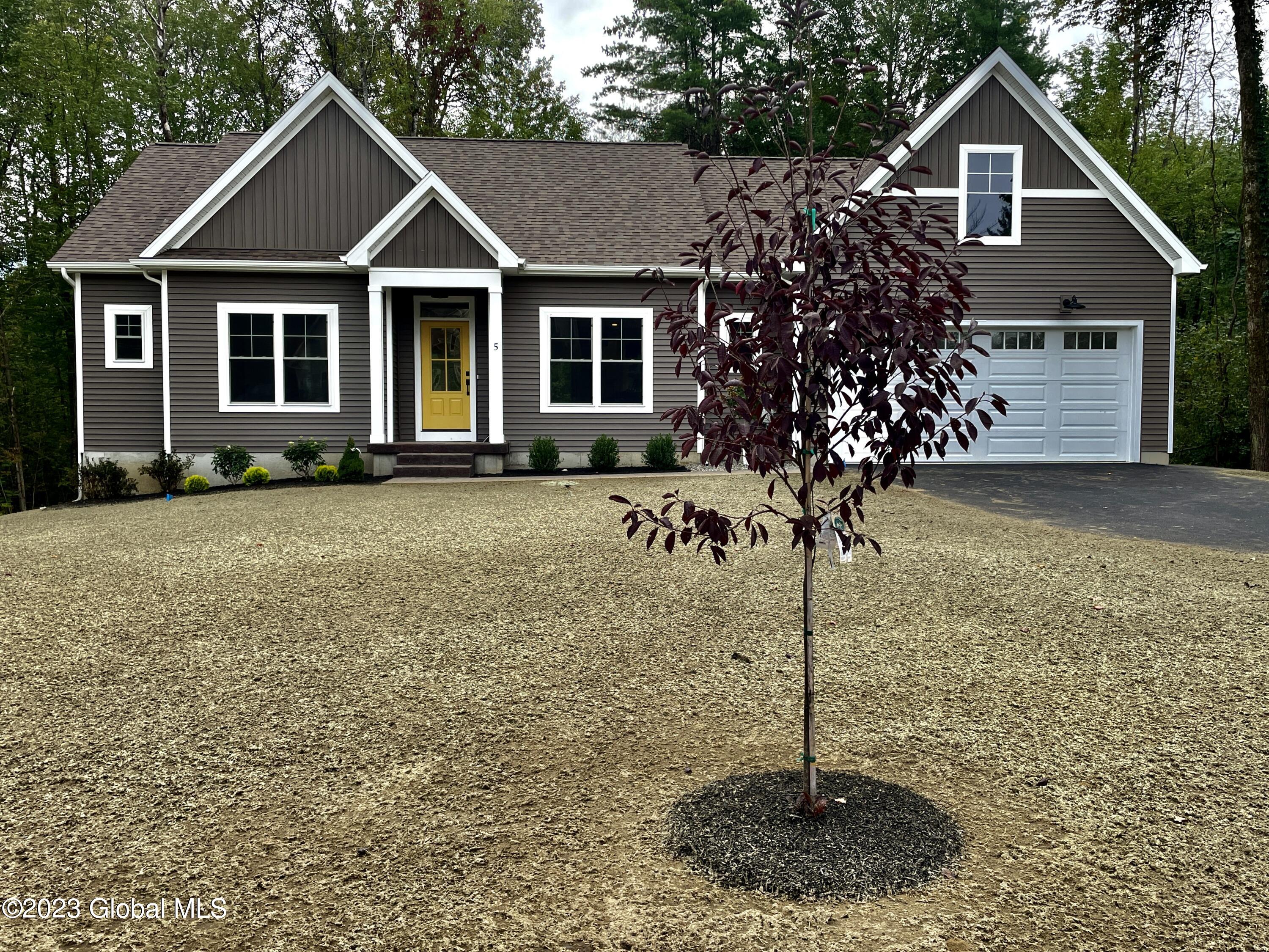 5 Burnham Road Wilton, NY 12831 - Photo 3 of 44 Curb Appeal