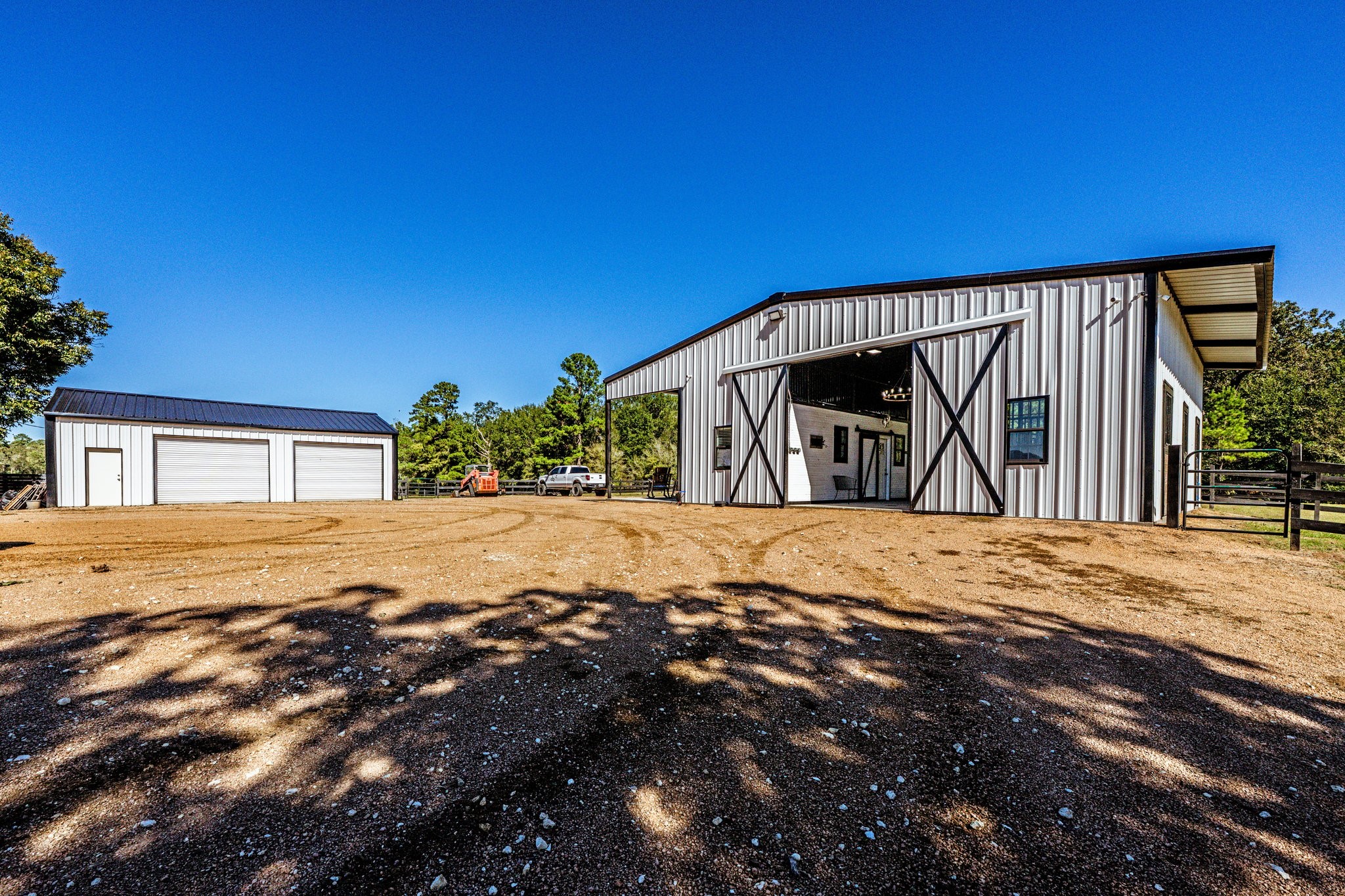 485 Fm 230 Trinity, TX 75862 - Photo 20 of 50 Equipment Barn & Horse Barn with turn outs