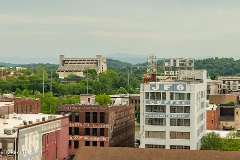 $1,795,000 | 333 West Depot Avenue, Unit 603, Knoxville, TN 37917