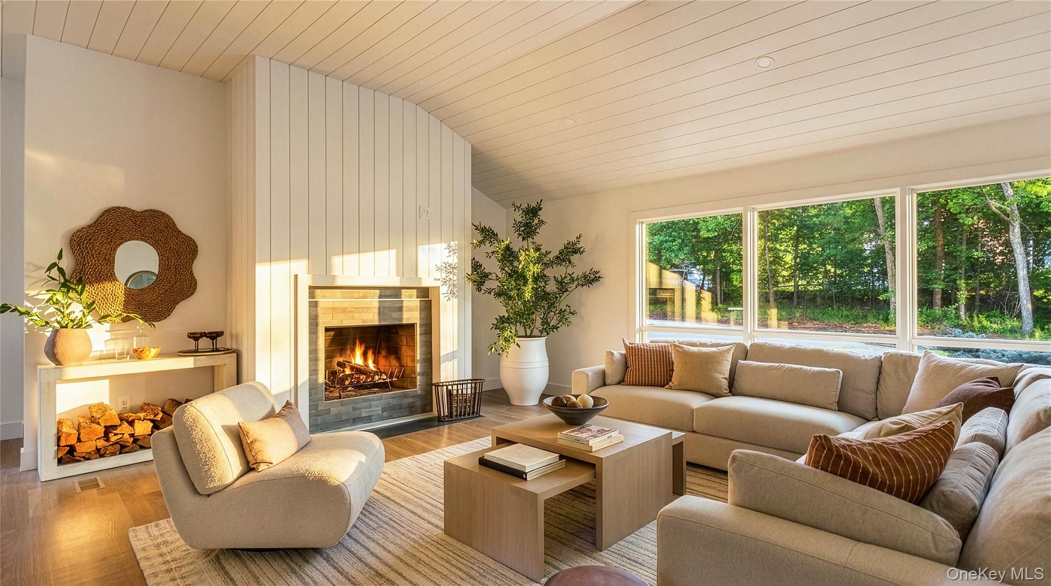 675 Dicks Point Road Cutchogue, NY 11935 - Photo 4 of 23