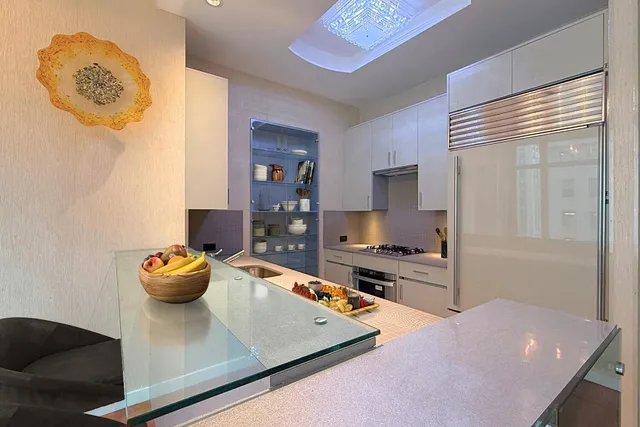 $1,699,000 | 325 5th Avenue, Unit 14C | Midtown South