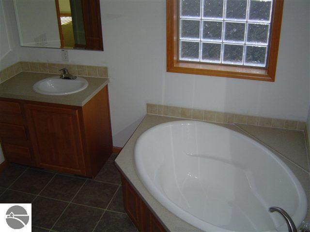 4514 Walton Road Kingsley, MI 49649 - Photo 14 of 25 1720882-13.JPG