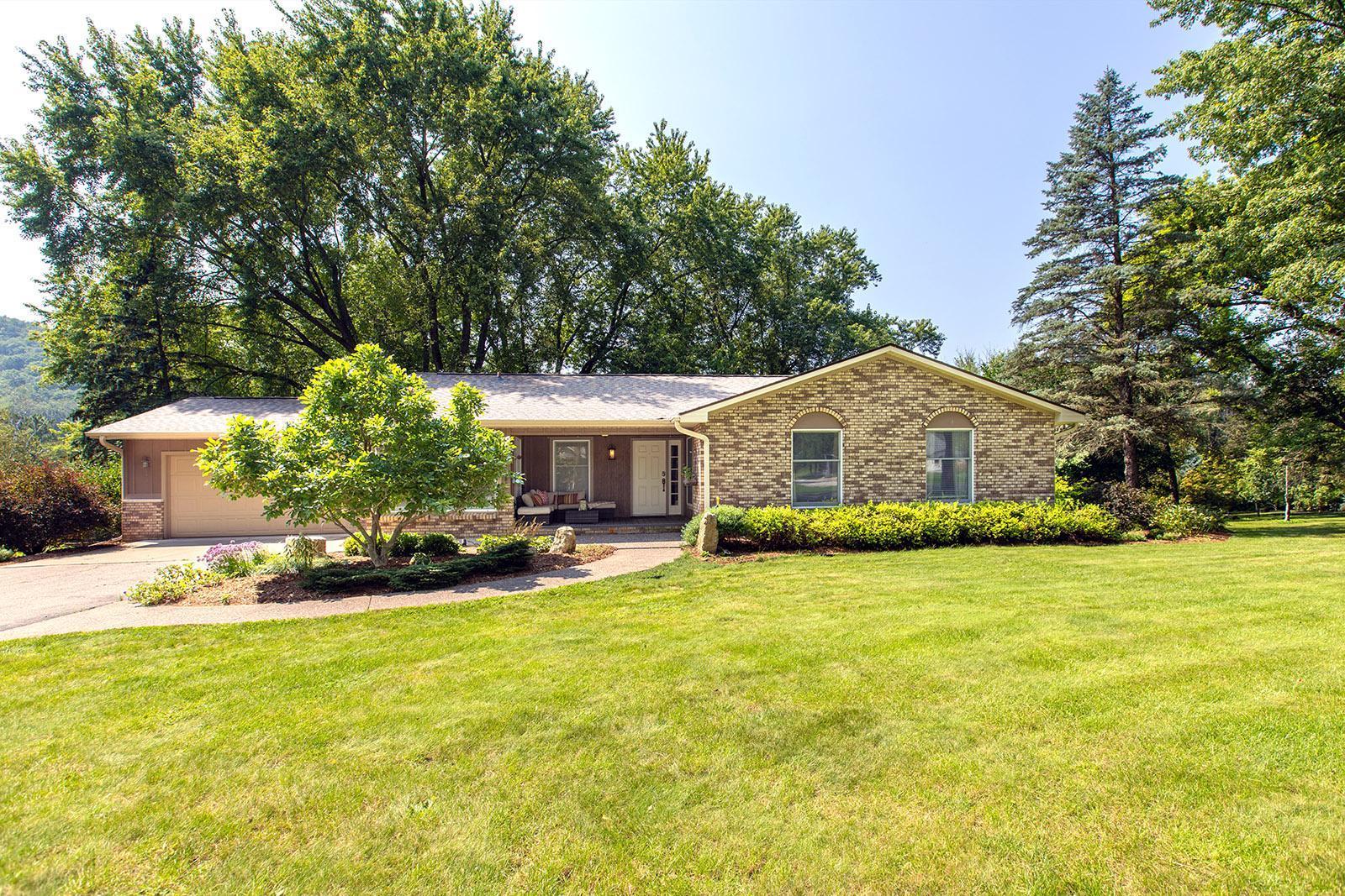 2375 Maria Road Winona, MN 55987 - Photo 1 of 1 Gallery Image 1