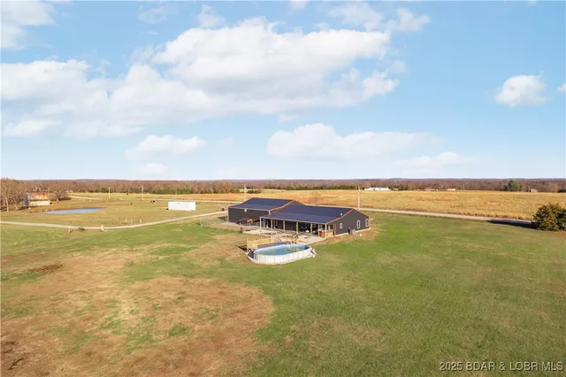 $479,999 | 295 State Highway 42, Dixon, MO 65459