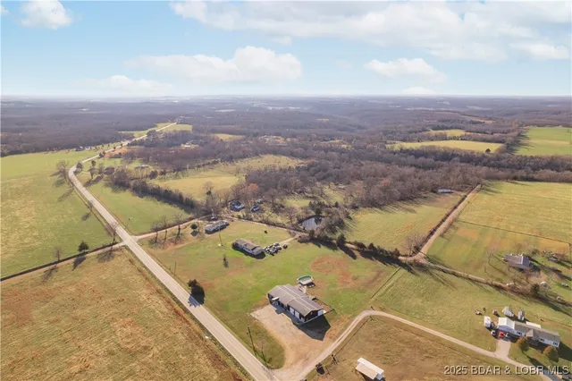 $479,999 | 295 State Highway 42, Dixon, MO 65459