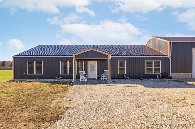 $479,999 | 295 State Highway 42, Dixon, MO 65459