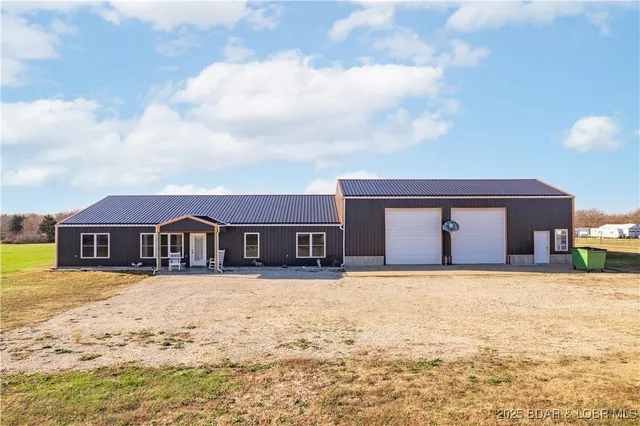 $479,999 | 295 State Highway 42, Dixon, MO 65459
