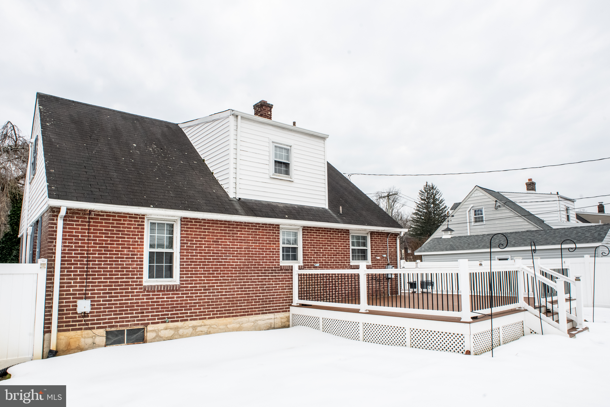 115 Murphy Road Wilmington, DE 19803 - Photo 11 of 17 a black and white photo of a house