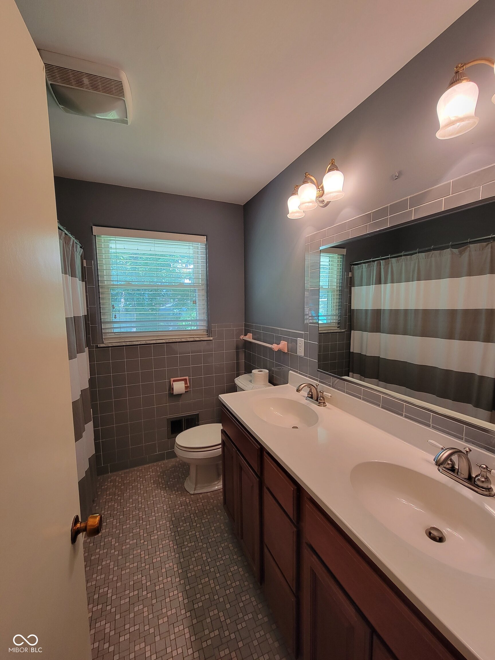 6205 Bramshaw Road Indianapolis, IN 46220 - Photo 37 of 54