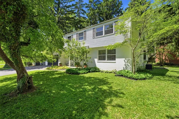 $429,900 | 4071 Clearview Avenue, Columbus, OH 43220