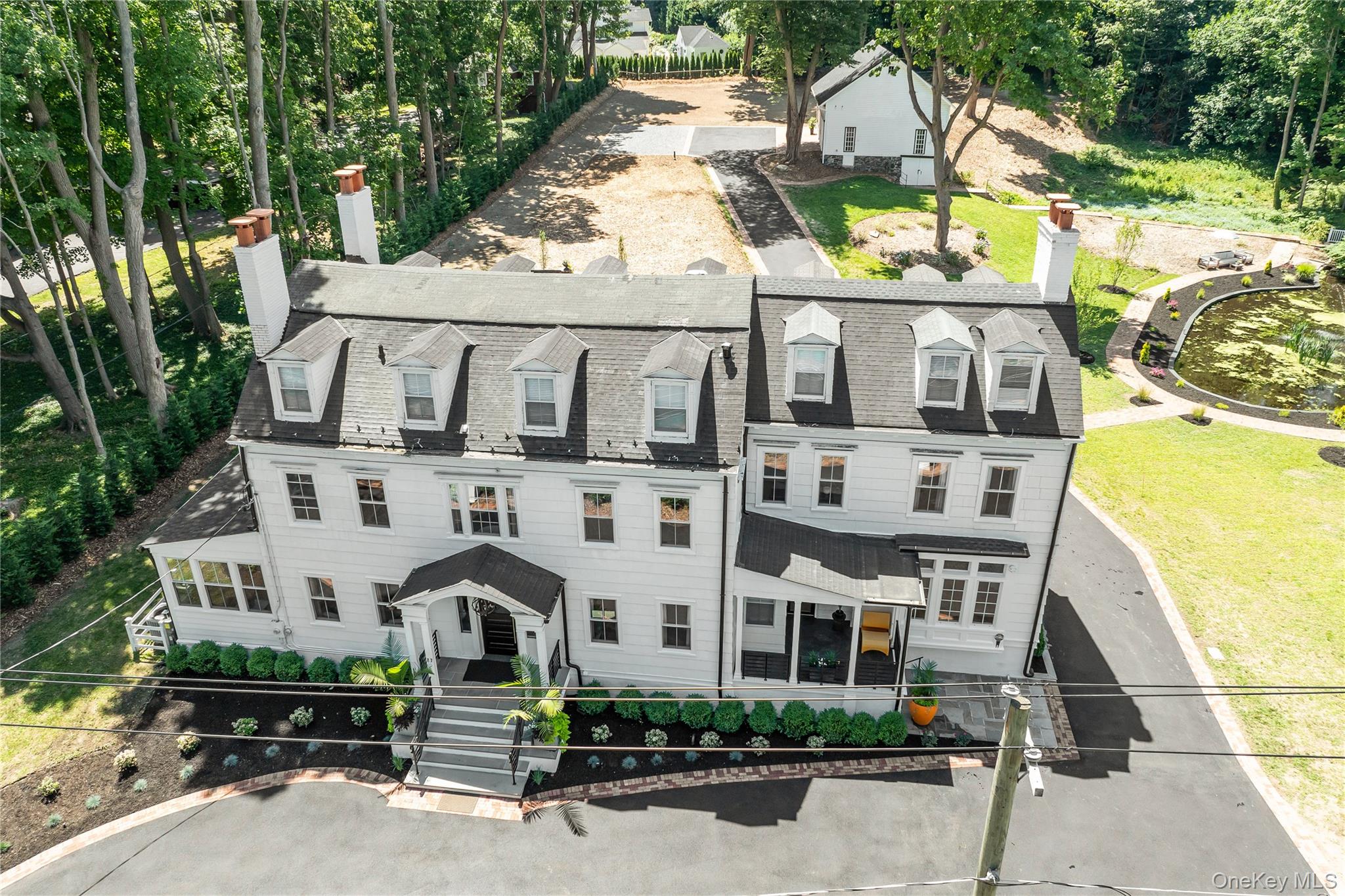 77 Cove Road Oyster Bay, NY 11771 - Photo 5 of 46 Aerial view
