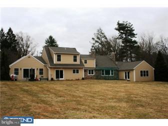 13 Devon Road Malvern, PA 19355 - Photo 3 of 12 Exterior Back