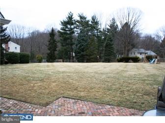 13 Devon Road Malvern, PA 19355 - Photo 5 of 12 View