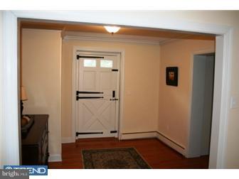13 Devon Road Malvern, PA 19355 - Photo 6 of 12 Foyer