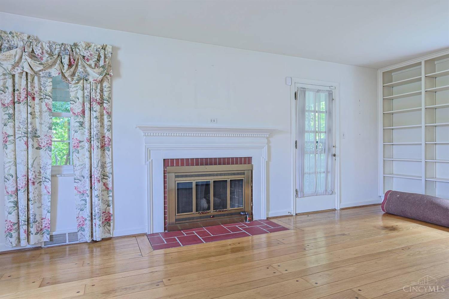 541 West North Bend Road Cincinnati, OH 45224 - Photo 9 of 52 Gallery Image 9