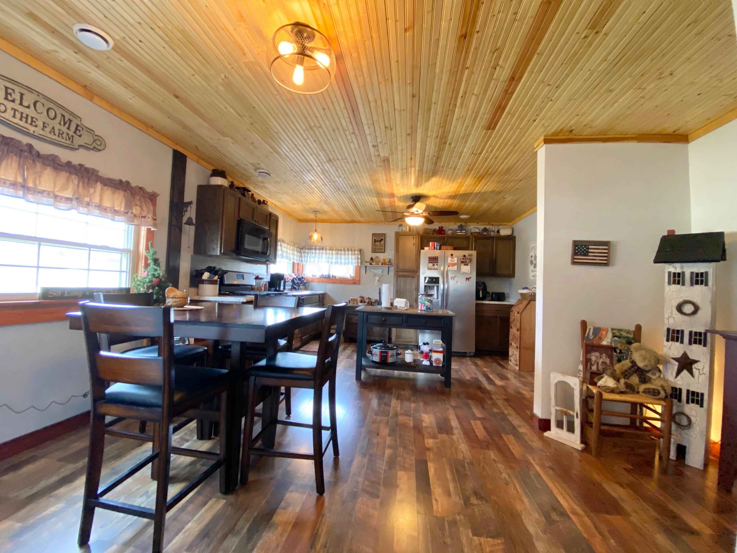 27225 Miller Road Rockbridge, OH 43149 - Photo 3 of 10 Gallery Image 3