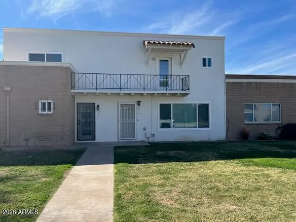 $299,990 | 612 North Lesueur Circle, Mesa, AZ 85201