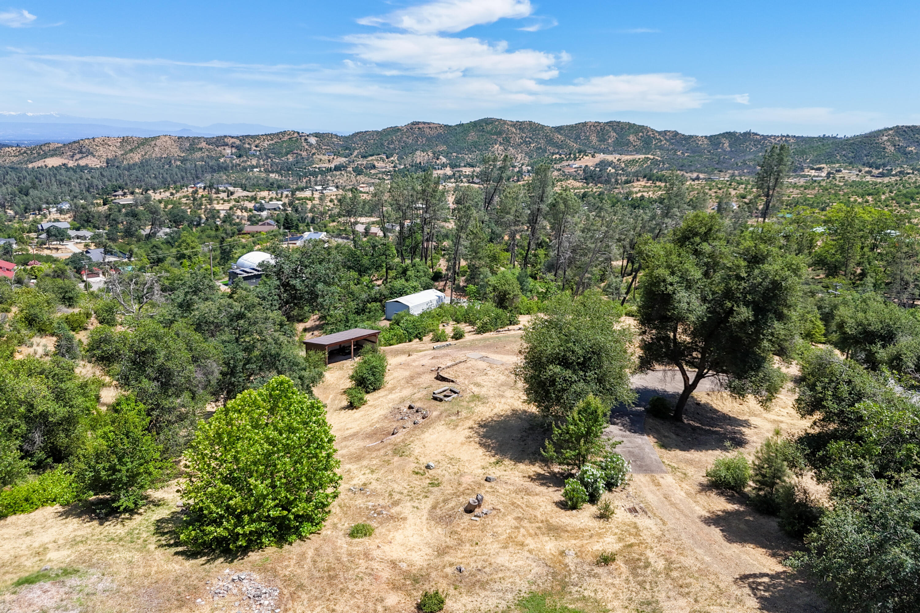15809 Old Stage Coach Road Redding, CA 96001 - Photo 37 of 44 a view of a city with mountain