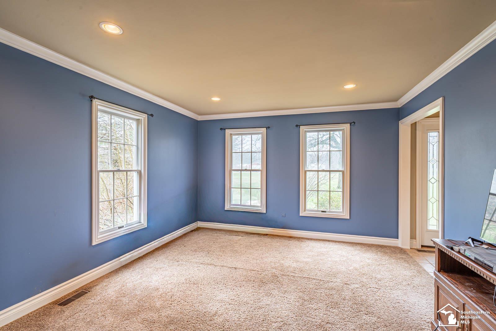 11763 Grafton Road Carleton, MI 48117 - Photo 16 of 38