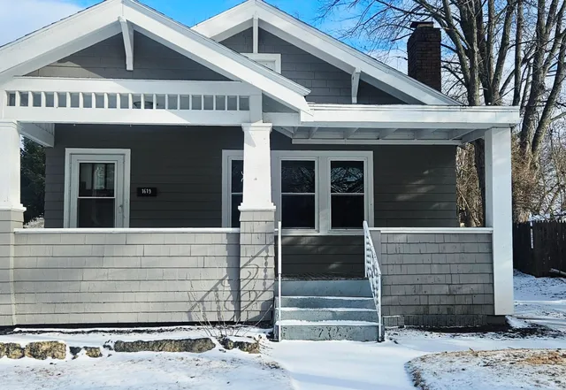 $129,000 | 1619 North Court Street, Rockford, IL 61103