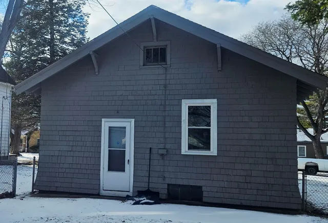 $129,000 | 1619 North Court Street, Rockford, IL 61103