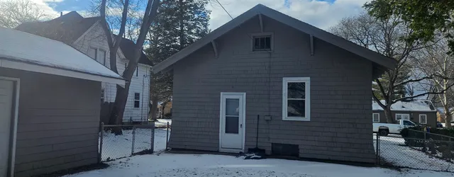 $129,000 | 1619 North Court Street, Rockford, IL 61103