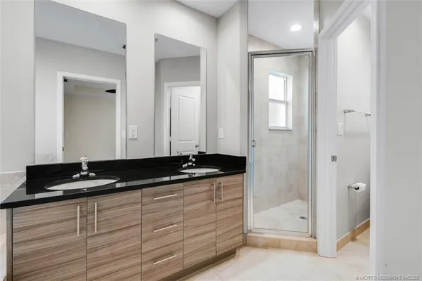 $450,000 | 6273 Southeast Fauna Terrace, Hobe Sound, FL 33455