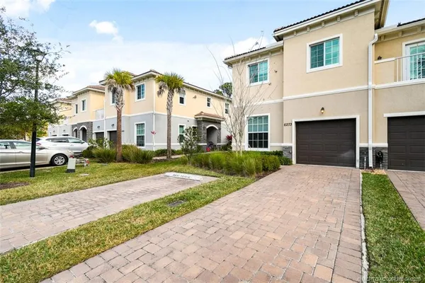 $450,000 | 6273 Southeast Fauna Terrace, Hobe Sound, FL 33455