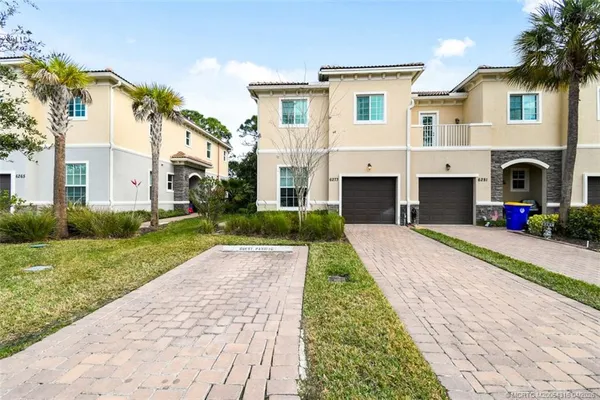 $450,000 | 6273 Southeast Fauna Terrace, Hobe Sound, FL 33455