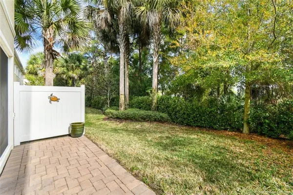 $450,000 | 6273 Southeast Fauna Terrace, Hobe Sound, FL 33455