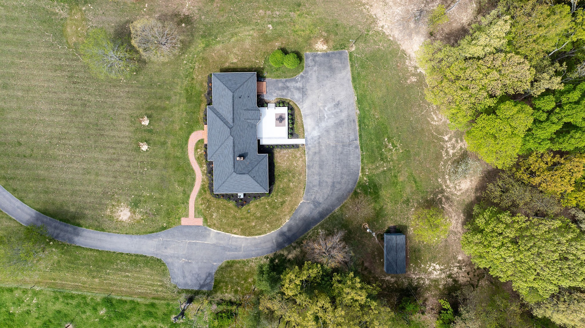 1747 Allen Ferry Road Smithville, TN 37166 - Photo 40 of 45 an aerial view of a residential houses with outdoor space