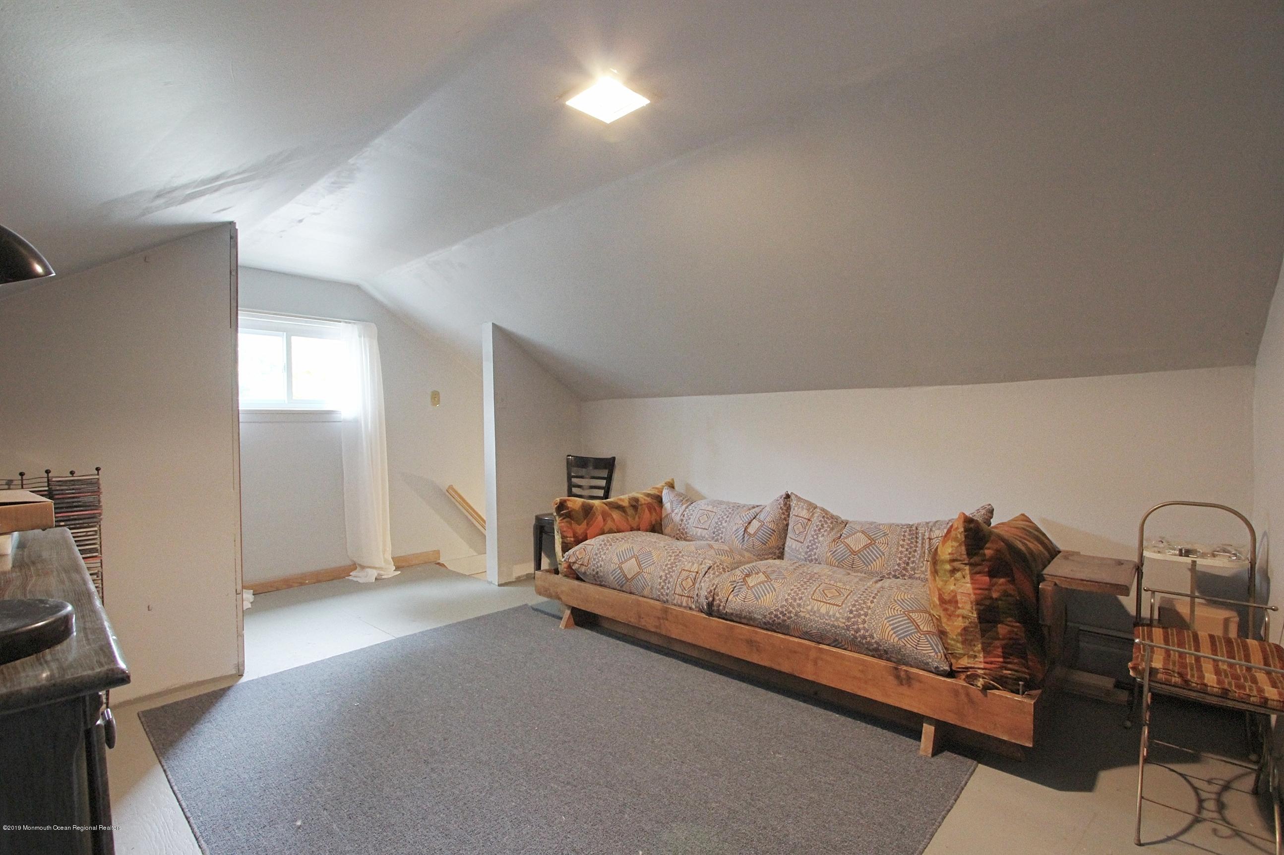 500 Hyson Road Jackson, NJ 08527 - Photo 20 of 30 a living room with furniture and a window