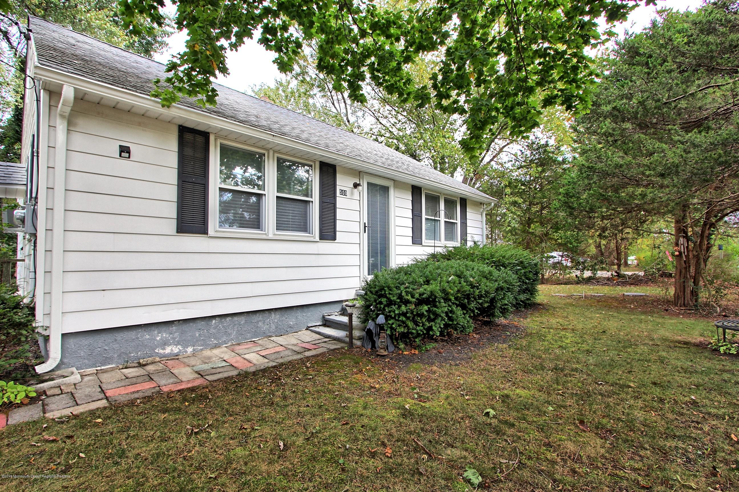 500 Hyson Road Jackson, NJ 08527 - Photo 2 of 30 a view of a house with a yard