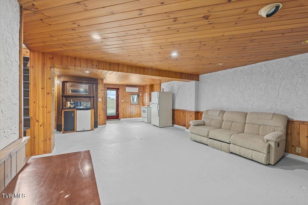 417 Charlie Hicks Road Jonesborough, TN 37659 - Photo 36 of 62 41-128A7779