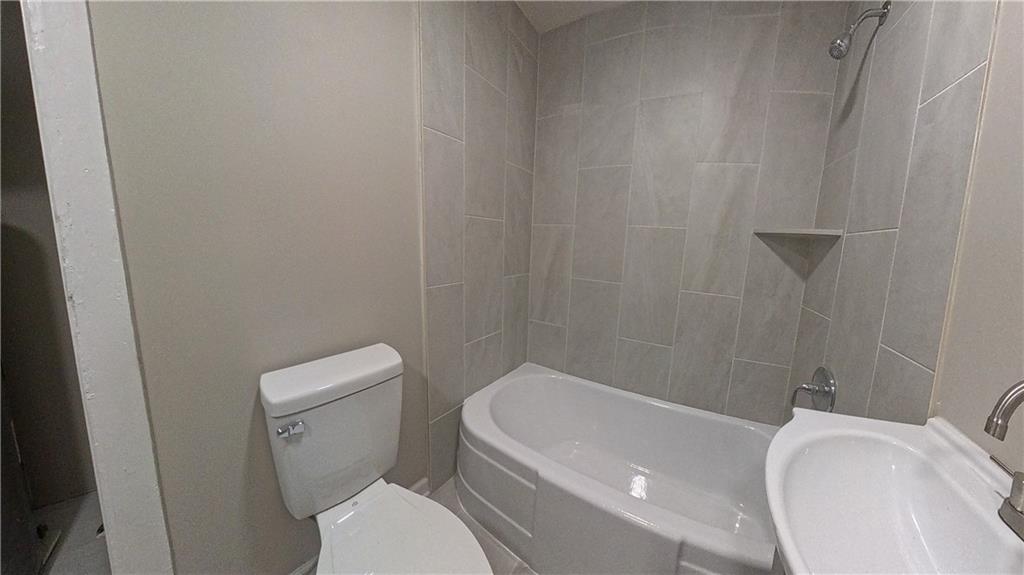 4770 Railroad Avenue, Unit 3 Shawnee, KS 66226 - Photo 2 of 8