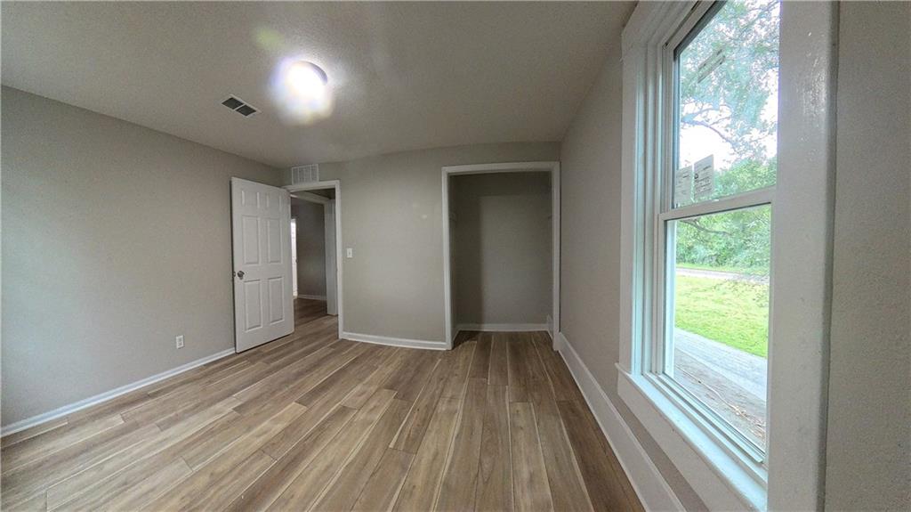 4770 Railroad Avenue, Unit 3 Shawnee, KS 66226 - Photo 4 of 8