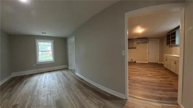 $1,350 | 4770 Railroad Avenue, Unit 3, Shawnee, KS 66226