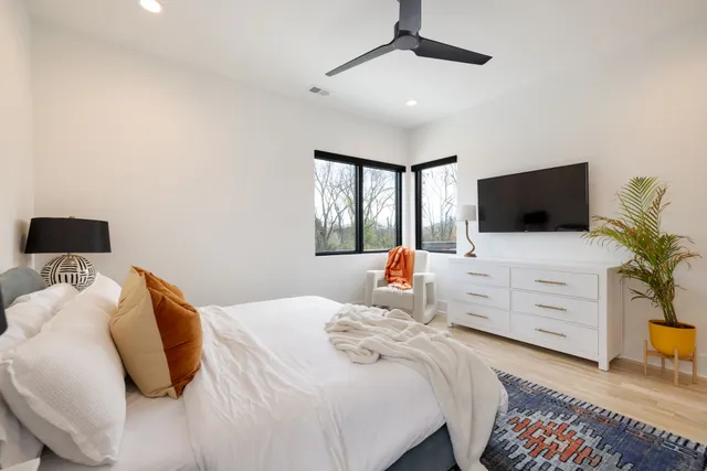 $3,150,000 | 4502 Granny White Pike, Unit 2, Nashville, TN 37204