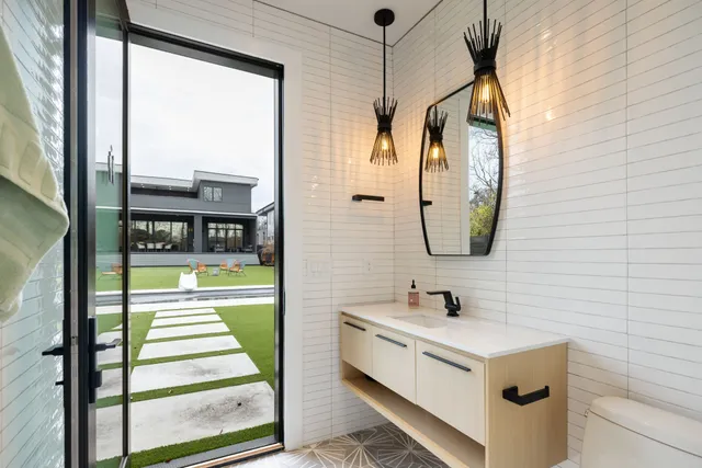 $3,150,000 | 4502 Granny White Pike, Unit 2, Nashville, TN 37204