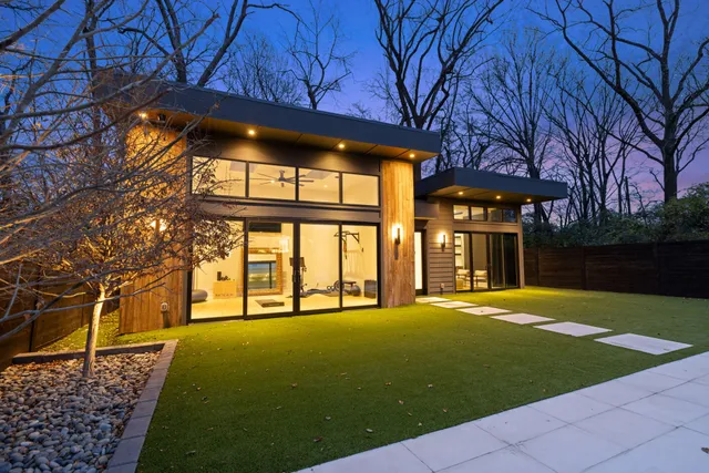 $3,150,000 | 4502 Granny White Pike, Unit 2, Nashville, TN 37204